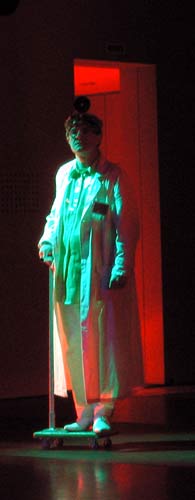 Albert Einstein bei seinem Unpraktischen Arzt