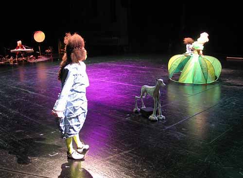 GRNDLICHE FREUDE BER DEM ABGRUND