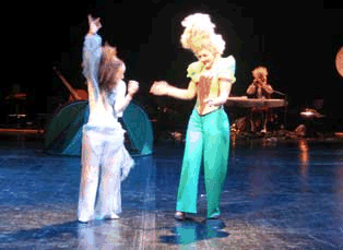 GRNDLICHE FREUDE BER DEM ABGRUND