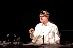 Die Praxis am Ende des Brückenbogens